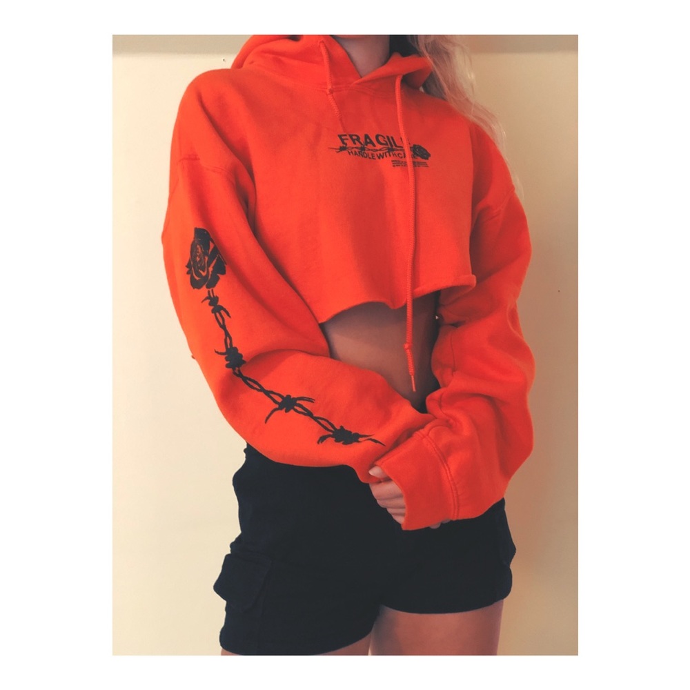 Cropped sweatshirt